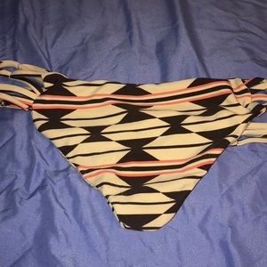 acacia XS la Riviera bottoms